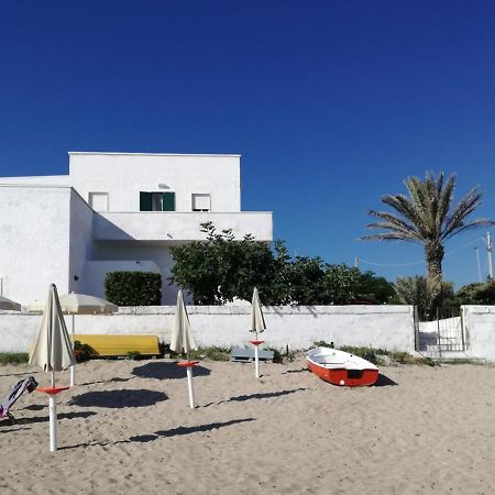 Dimora Grazia In Riva Al Mare Apartment Монополи Екстериор снимка